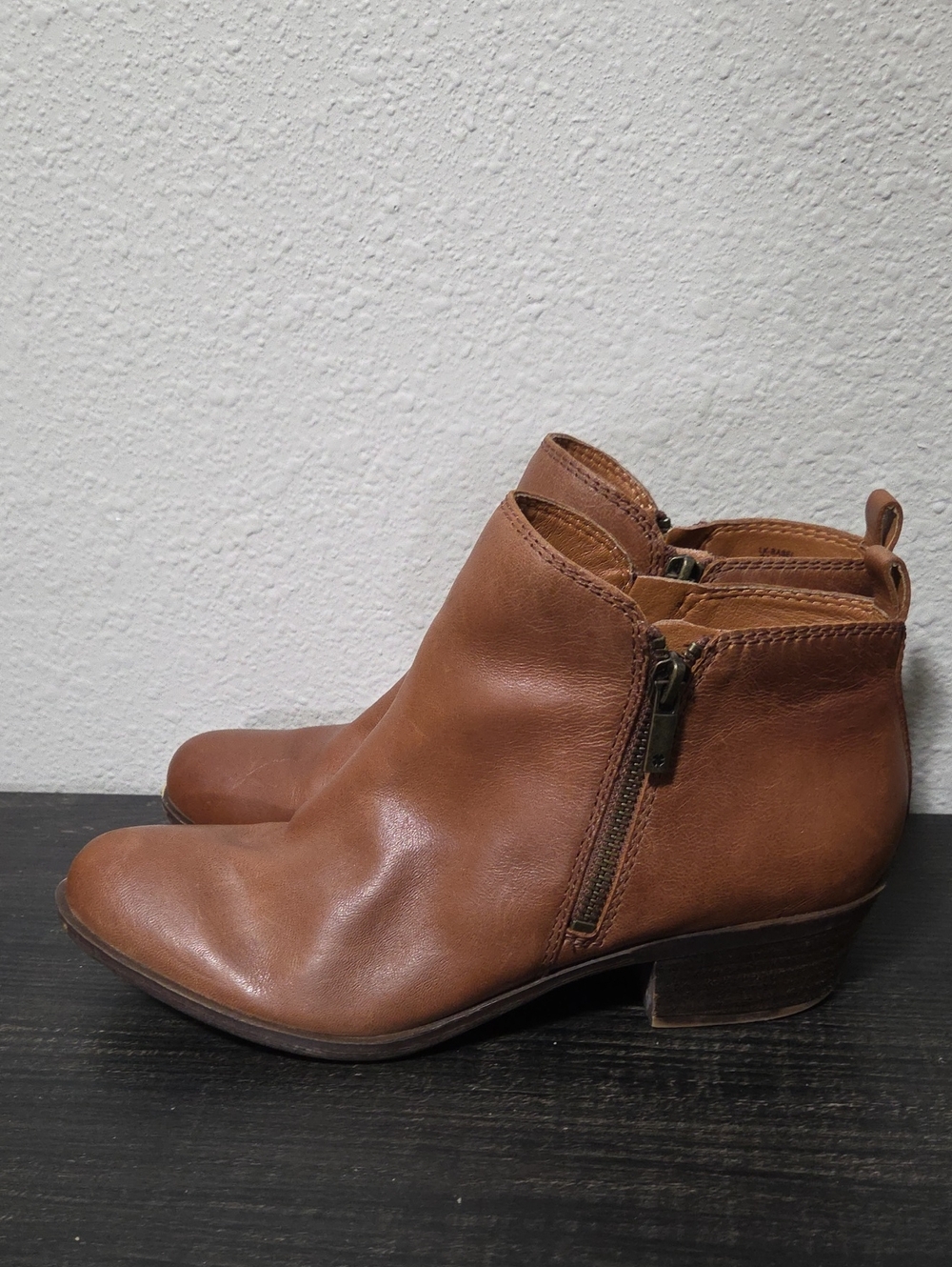 Lucky Brand Basel Leather Ankle Booties Brown Side Zip Size 9